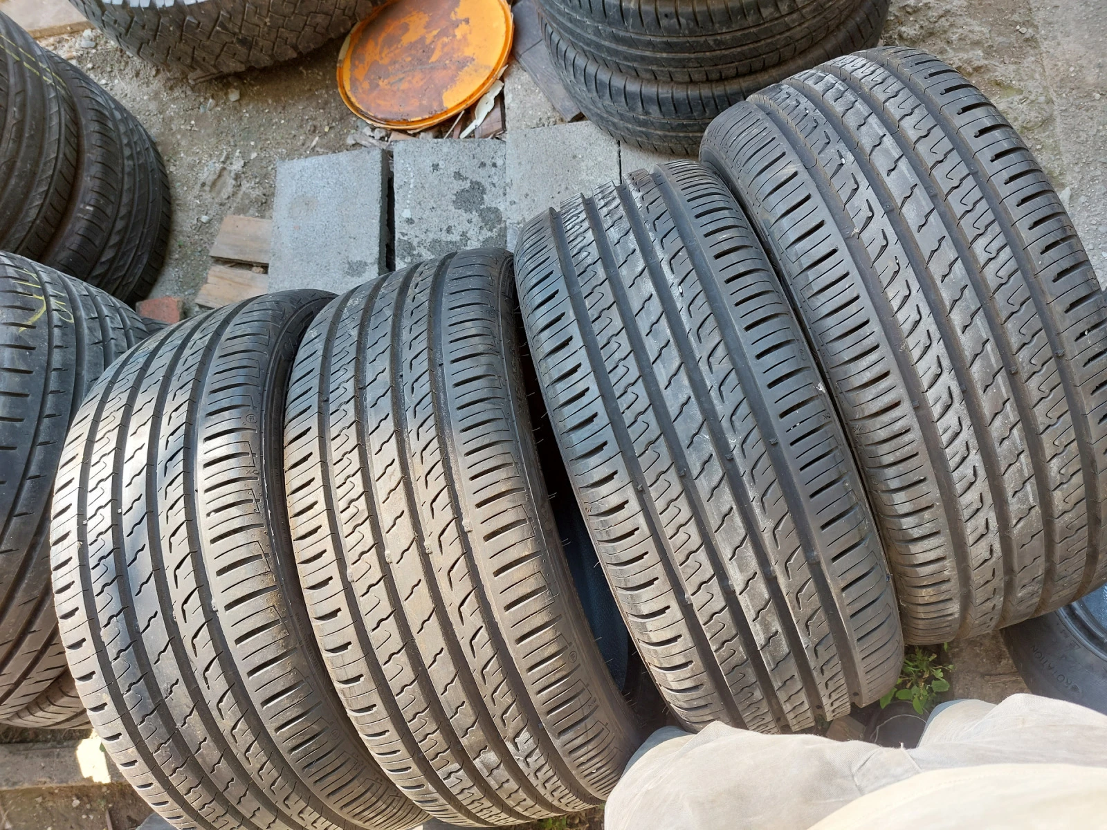 ���� 215/45R17 | Mobile.bg � ����������� 2