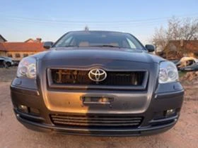 Toyota Avensis 2.2 D-Cat 177 к.с Кожен Бежов Салон , снимка 2