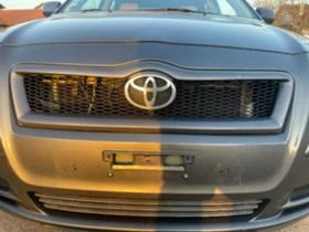 Toyota Avensis 2.2 D-Cat 177 к.с Кожен Бежов Салон , снимка 3