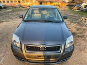 Toyota Avensis 2.2 D-Cat 177 к.с Кожен Бежов Салон , снимка 1