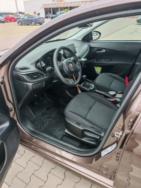 Fiat Tipo 1.0 турбо , снимка 9