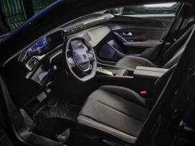 Peugeot 308 SW EAT8 Active Pack ОБСЛУЖЕН , снимка 12