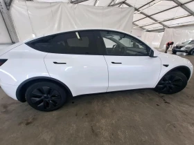 Tesla Model Y Long Range Leather LED Navi 97% SoH, снимка 8