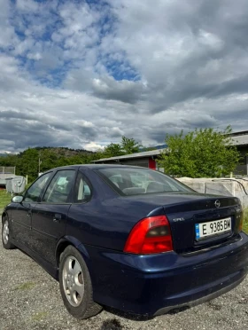 Обява за продажба на Opel Vectra 1.6 Gaz ~2 500 лв. - изображение 1