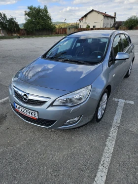 Обява за продажба на Opel Astra 1.3 CDTI Sport Turer ~8 300 лв. - изображение 1