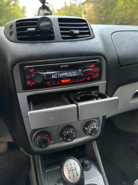 Alfa Romeo 147 1.6i | Mobile.bg    8