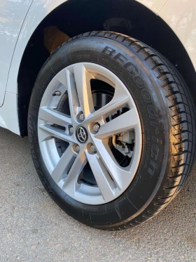 Toyota Corolla - 15500 € / 30315.36 лв. - 81816415 7