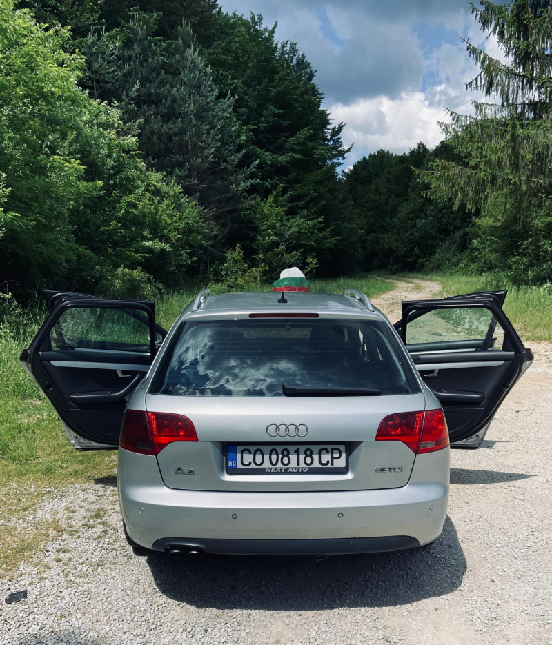 Audi A4, снимка 8 - Автомобили и джипове - 46124544