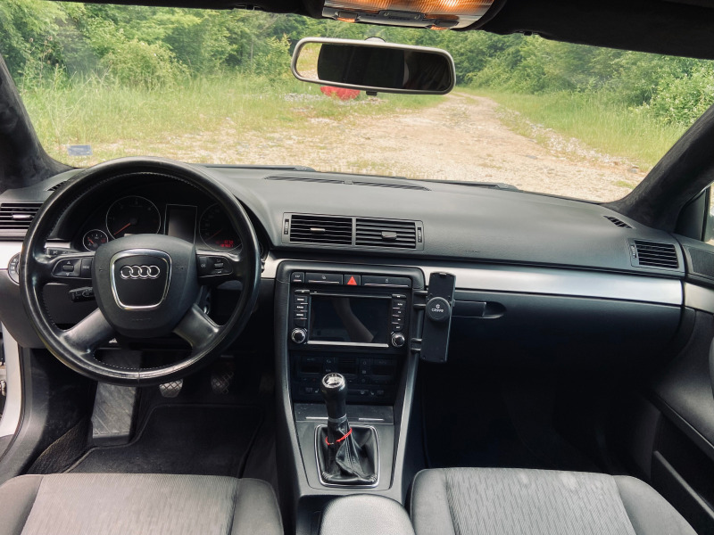 Audi A4, снимка 11 - Автомобили и джипове - 46124544