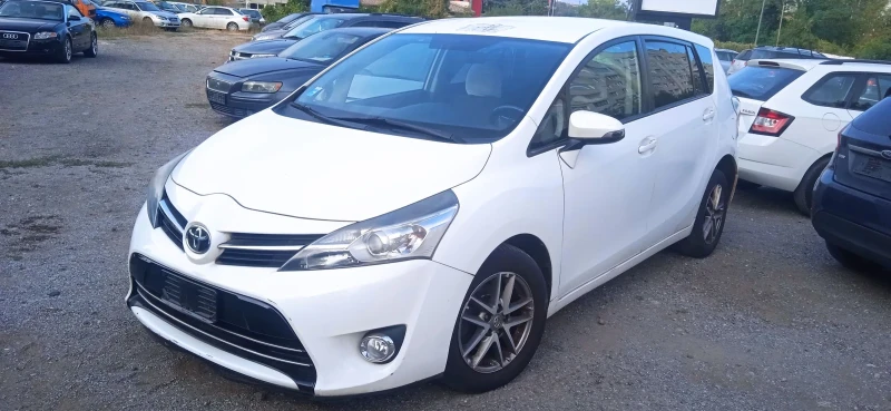 Toyota Verso 1.6 д, снимка 1 - Автомобили и джипове - 46910830