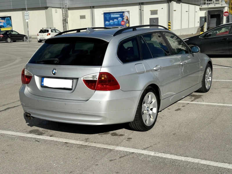 BMW 325 Xi, снимка 6 - Автомобили и джипове - 47500119