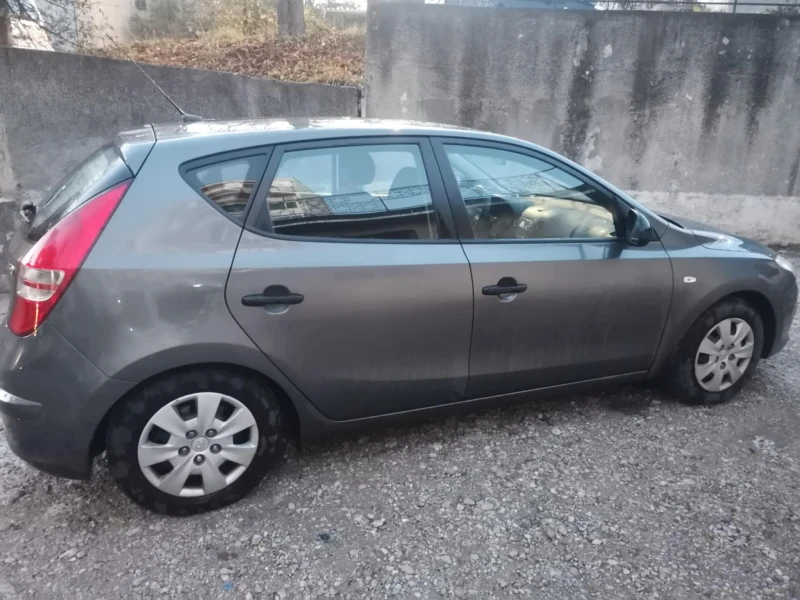 Hyundai I30, снимка 2 - Автомобили и джипове - 48232685