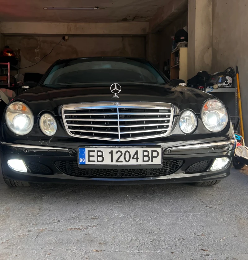 Mercedes-Benz E 320 CDI, снимка 13 - Автомобили и джипове - 48319152