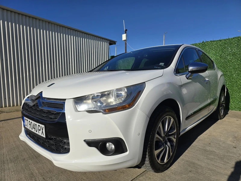 Citroen DS4 1.6* 114кс * 6 скорости * навигация, снимка 1 - Автомобили и джипове - 48391643