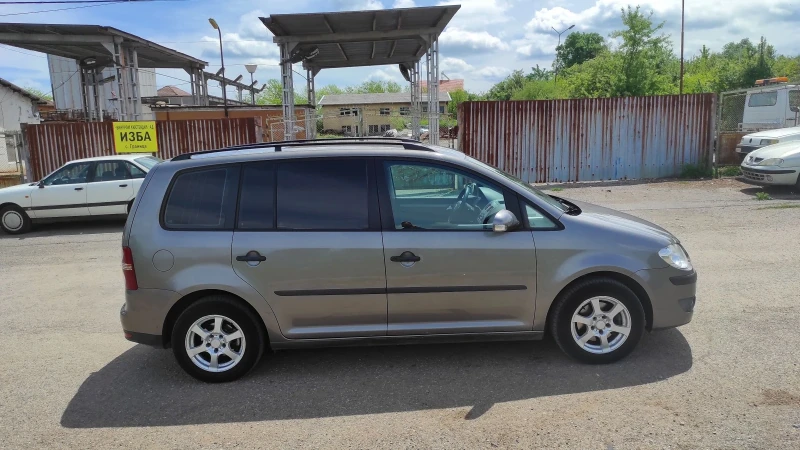 VW Touran 2.0 METAN, снимка 4 - Автомобили и джипове - 50304452