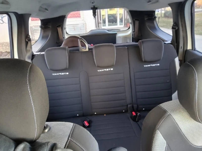 Dacia Lodgy, снимка 8 - Автомобили и джипове - 52809549