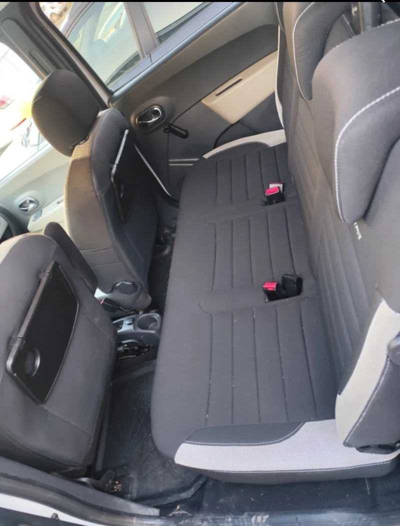 Dacia Lodgy, снимка 6 - Автомобили и джипове - 52809549