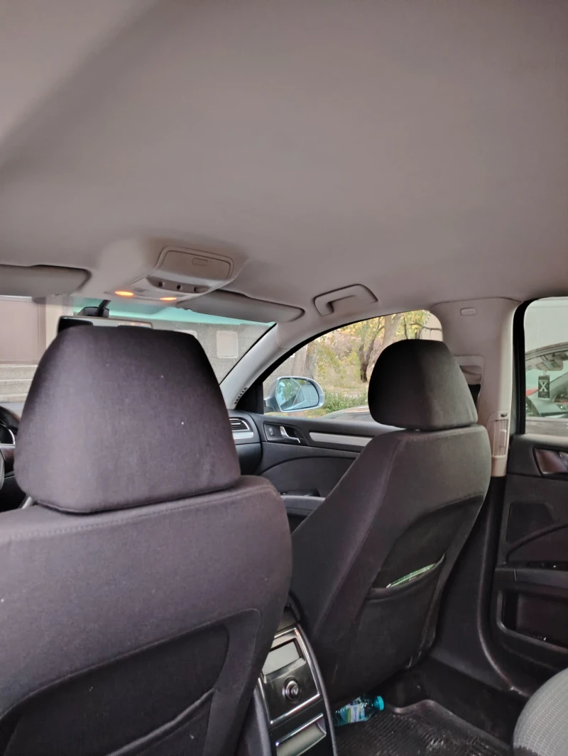 Skoda Superb, снимка 9 - Автомобили и джипове - 52472333