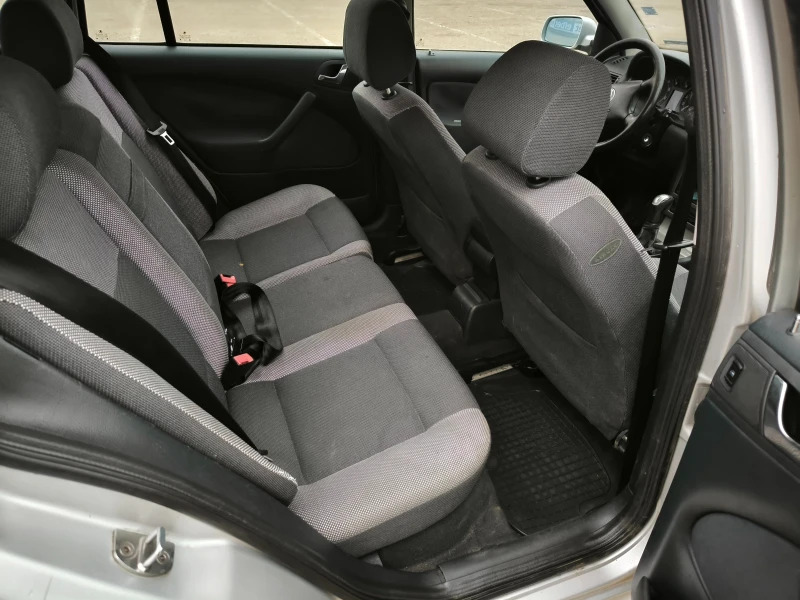 Skoda Octavia, снимка 8 - Автомобили и джипове - 52858429