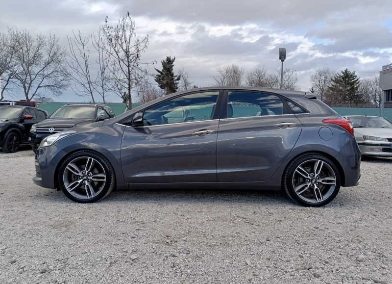 Hyundai I30 1.6 Sport ТОП СЪСТОЯНИЕ , снимка 2 - Автомобили и джипове - 53001238