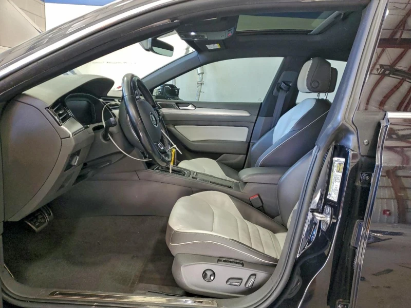 VW Arteon SEL R-LINE, снимка 7 - Автомобили и джипове - 53090108