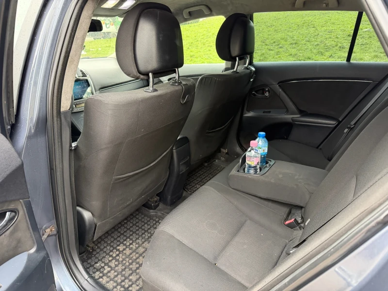 Toyota Avensis, снимка 9 - Автомобили и джипове - 53406174