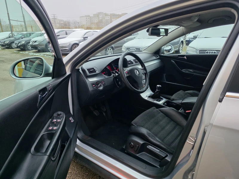 VW Passat 2.0TDI HIGHLINE ITALY, снимка 9 - Автомобили и джипове - 53433100