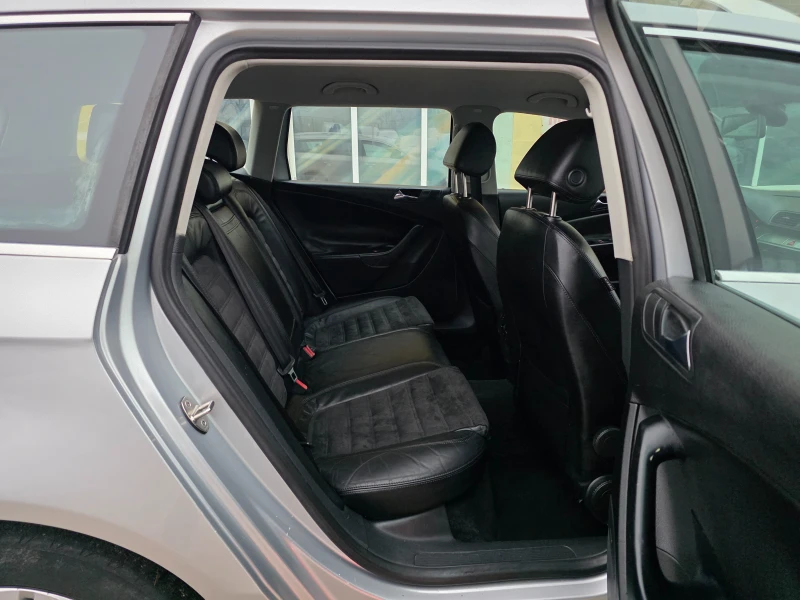 VW Passat 2.0TDI HIGHLINE ITALY, снимка 12 - Автомобили и джипове - 53433100