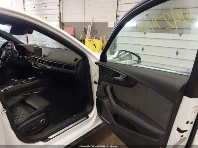 Audi S4 PREMIUM PLUS* Quattro* Камера* Bang&Olufsen* Ambie, снимка 9 - Автомобили и джипове - 53577403