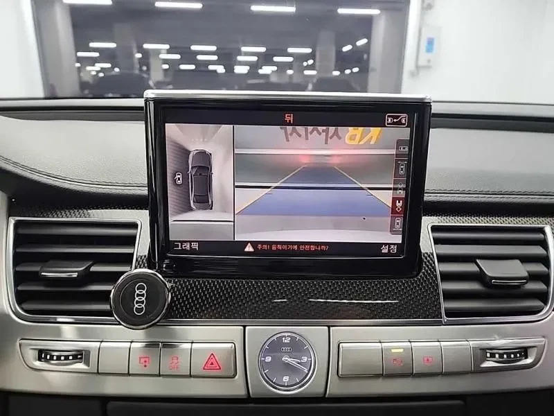 Audi S8 4.0 TFSI Quattro, снимка 17 - Автомобили и джипове - 54203809