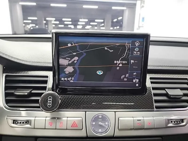 Audi S8 4.0 TFSI Quattro, снимка 16 - Автомобили и джипове - 54203809