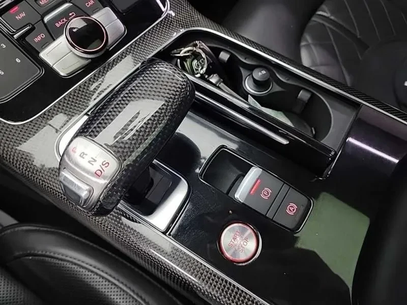 Audi S8 4.0 TFSI Quattro, снимка 8 - Автомобили и джипове - 54203809
