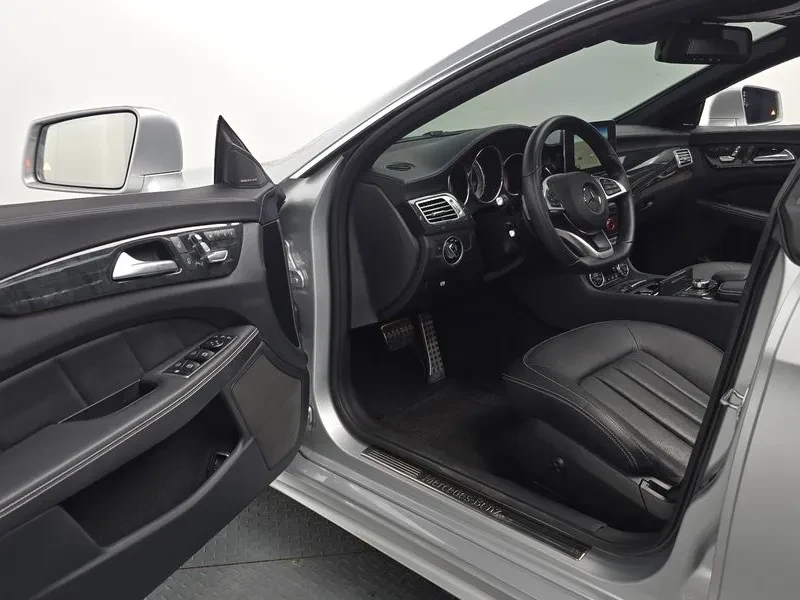 Mercedes-Benz CLS W218 Cls400, снимка 10 - Автомобили и джипове - 54968938