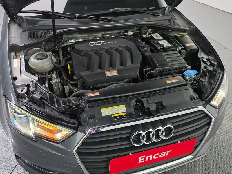 Audi A3 40 Tfsi , снимка 6 - Автомобили и джипове - 55816565