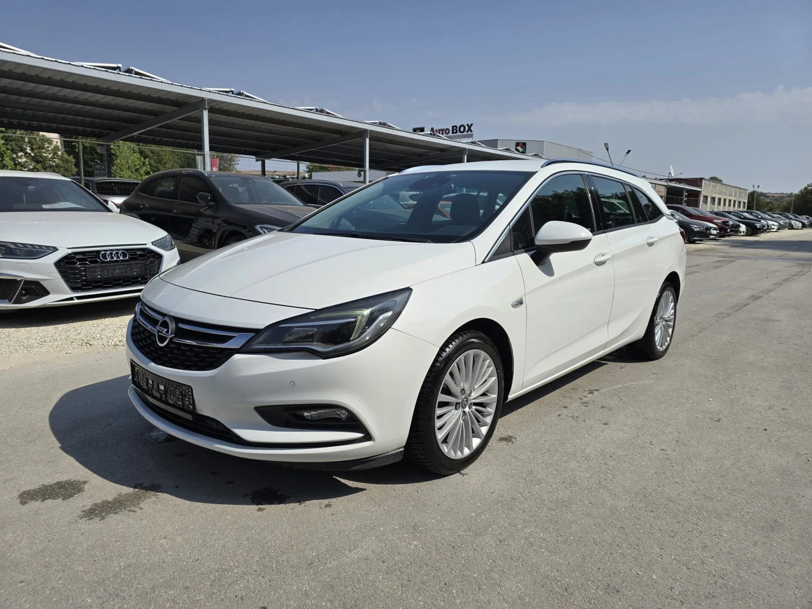 Opel Astra 1.6CDTI - Cosmo  - [1] 