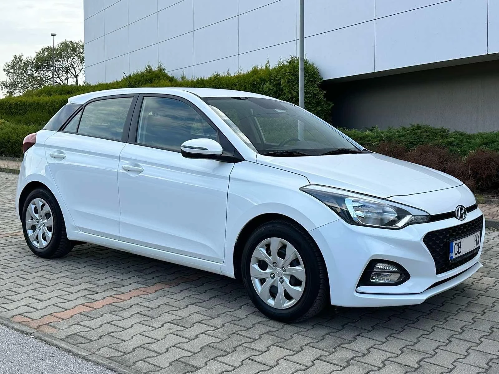 Hyundai I20 1.25i # EURO 6C # FACE LIFT # ГАЗОВ ИНЖЕКЦИОН # - изображение 7