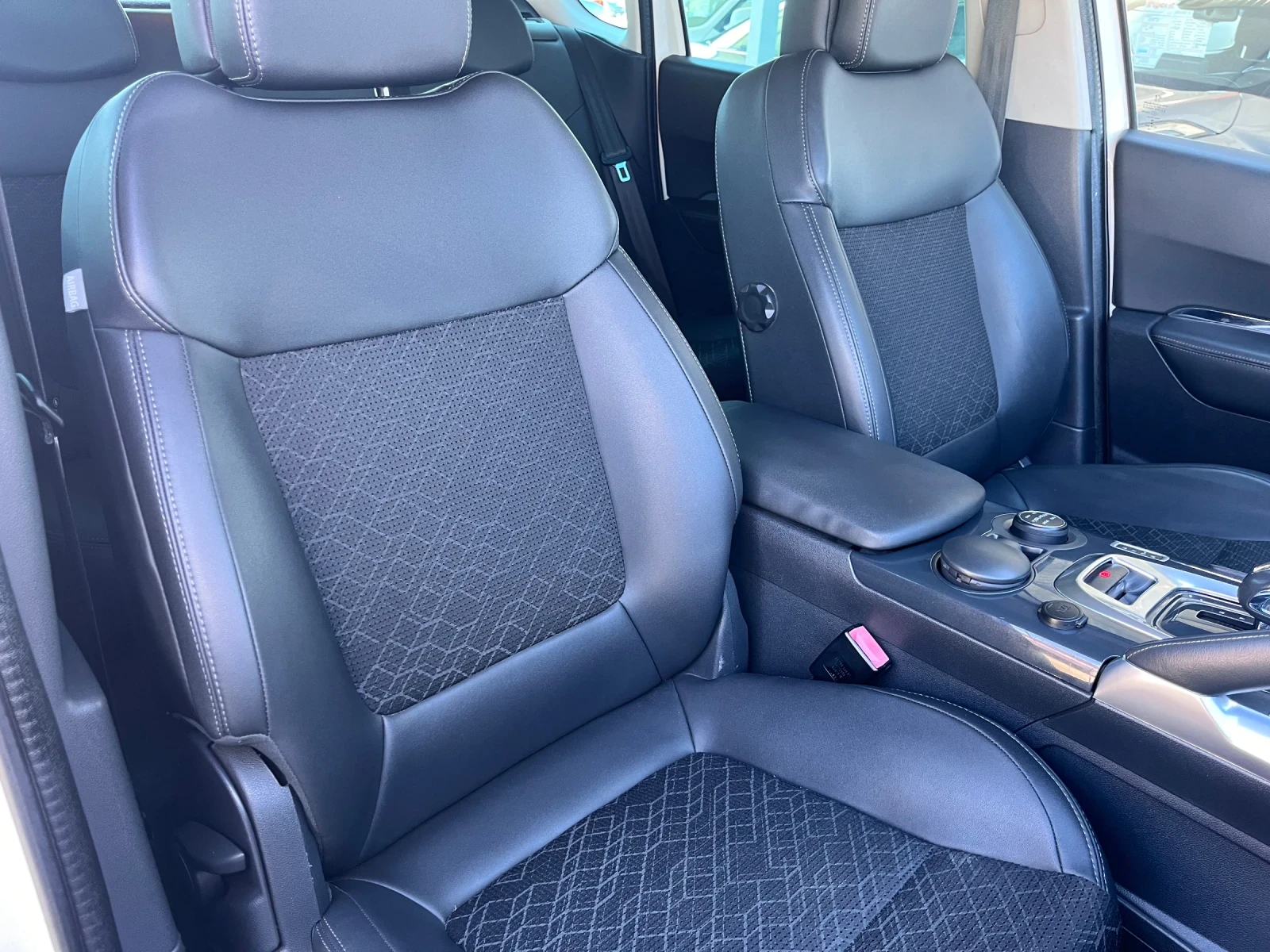 Peugeot 3008 2.0HDI Hybrid 4x4 | Mobile.bg   14