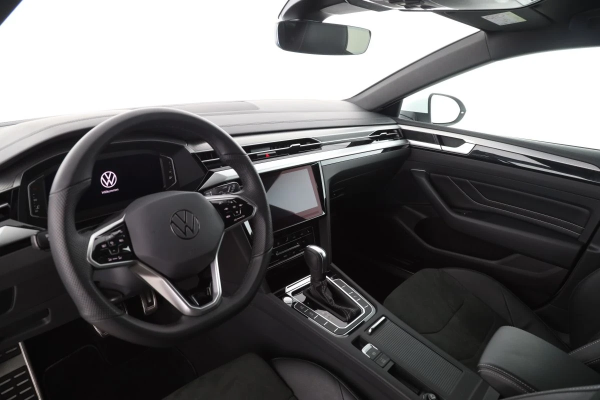 VW Arteon Shooting Brake 2.0 TFSI = R-Line= Гаранция - изображение 10
