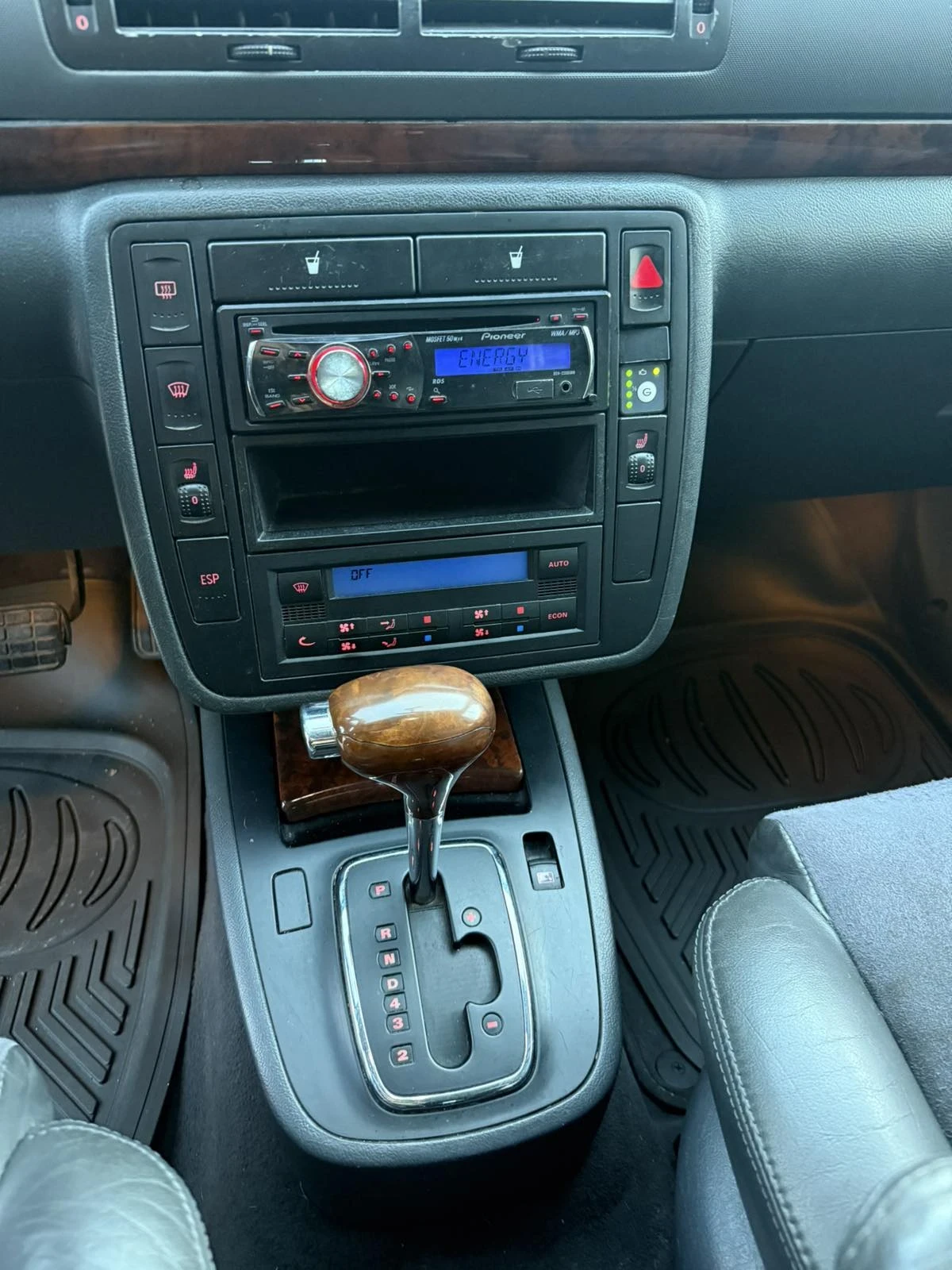 VW Sharan 1.8 T - изображение 3