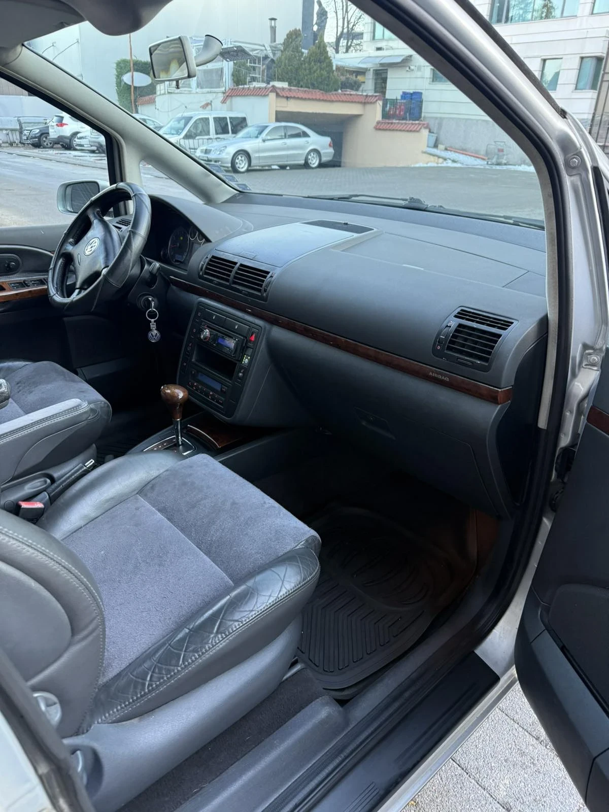 VW Sharan 1.8 T - изображение 6