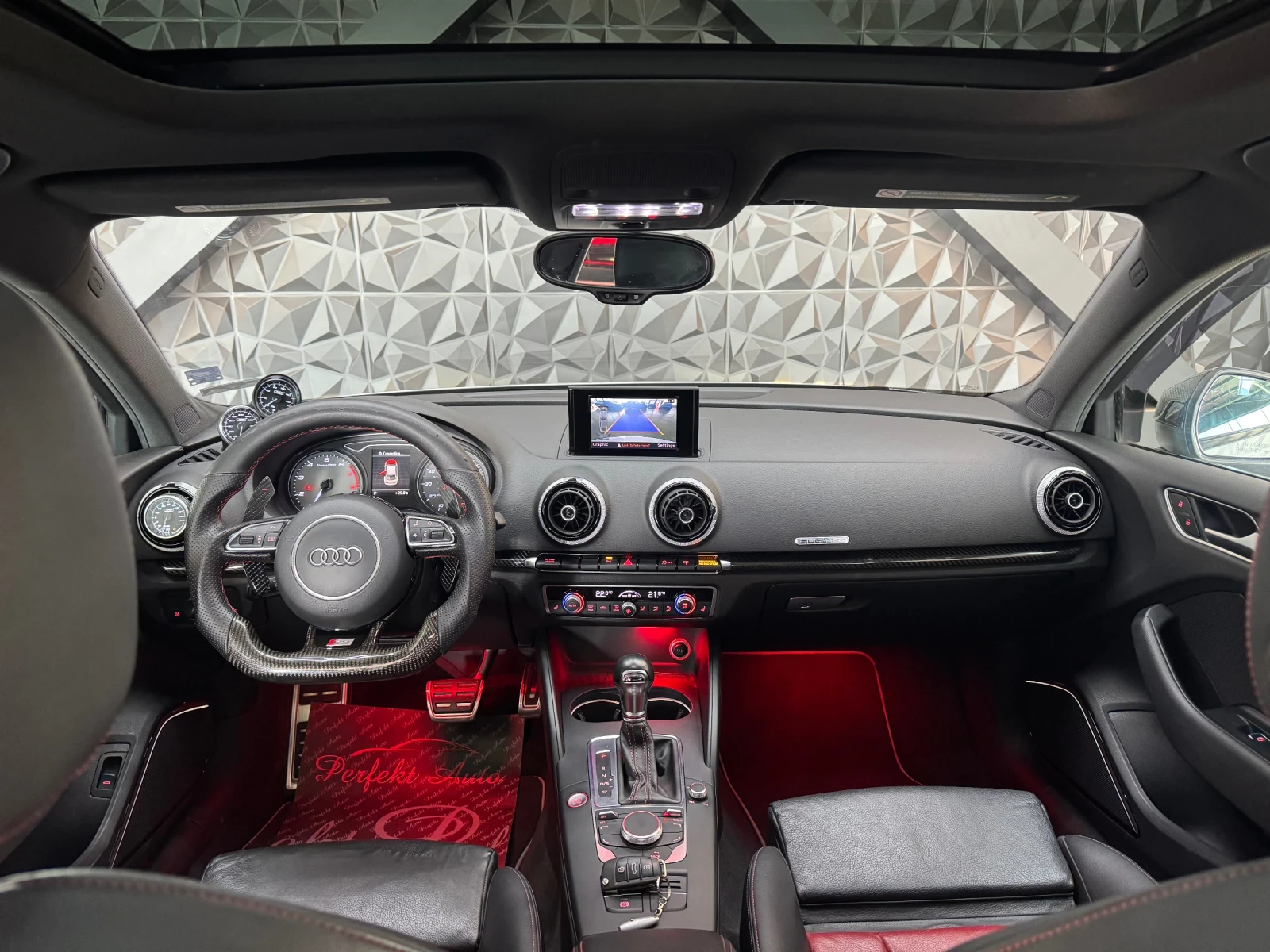 Audi S3 QUATTRO * S LINE * BANG & OLUFSEN * ПАНОРАМА *  - изображение 6