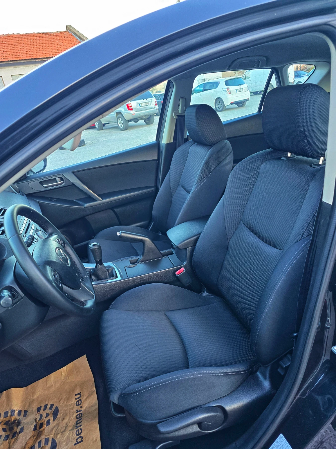 Mazda 3 | Mobile.bg   6