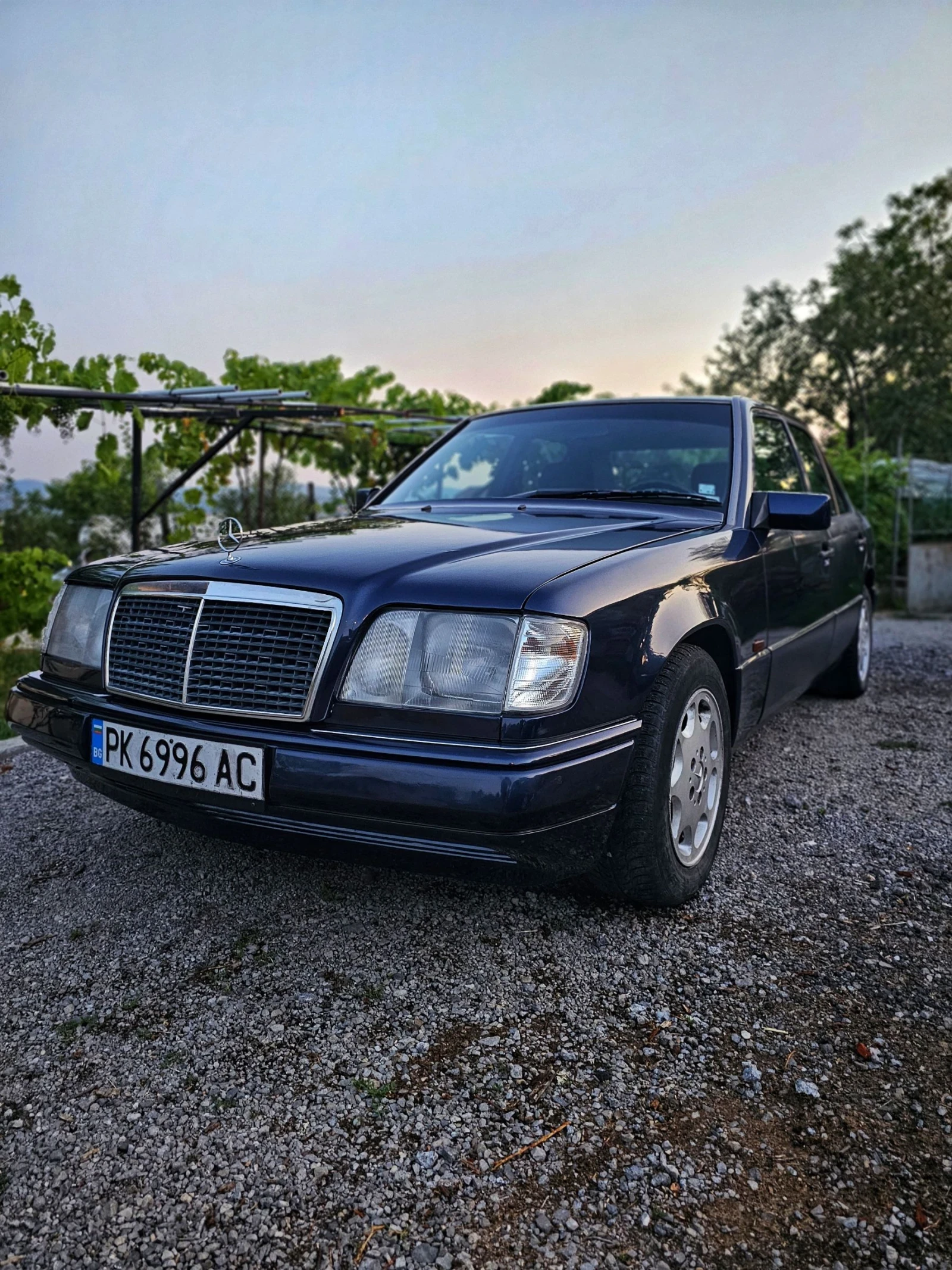 Mercedes-Benz 124 E250  - изображение 5