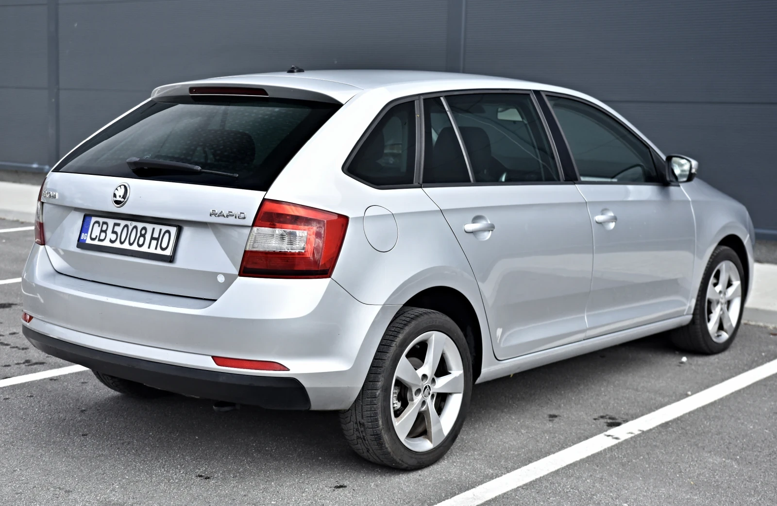 Skoda Rapid 1.4 TDI 90 EURO 6 - изображение 5