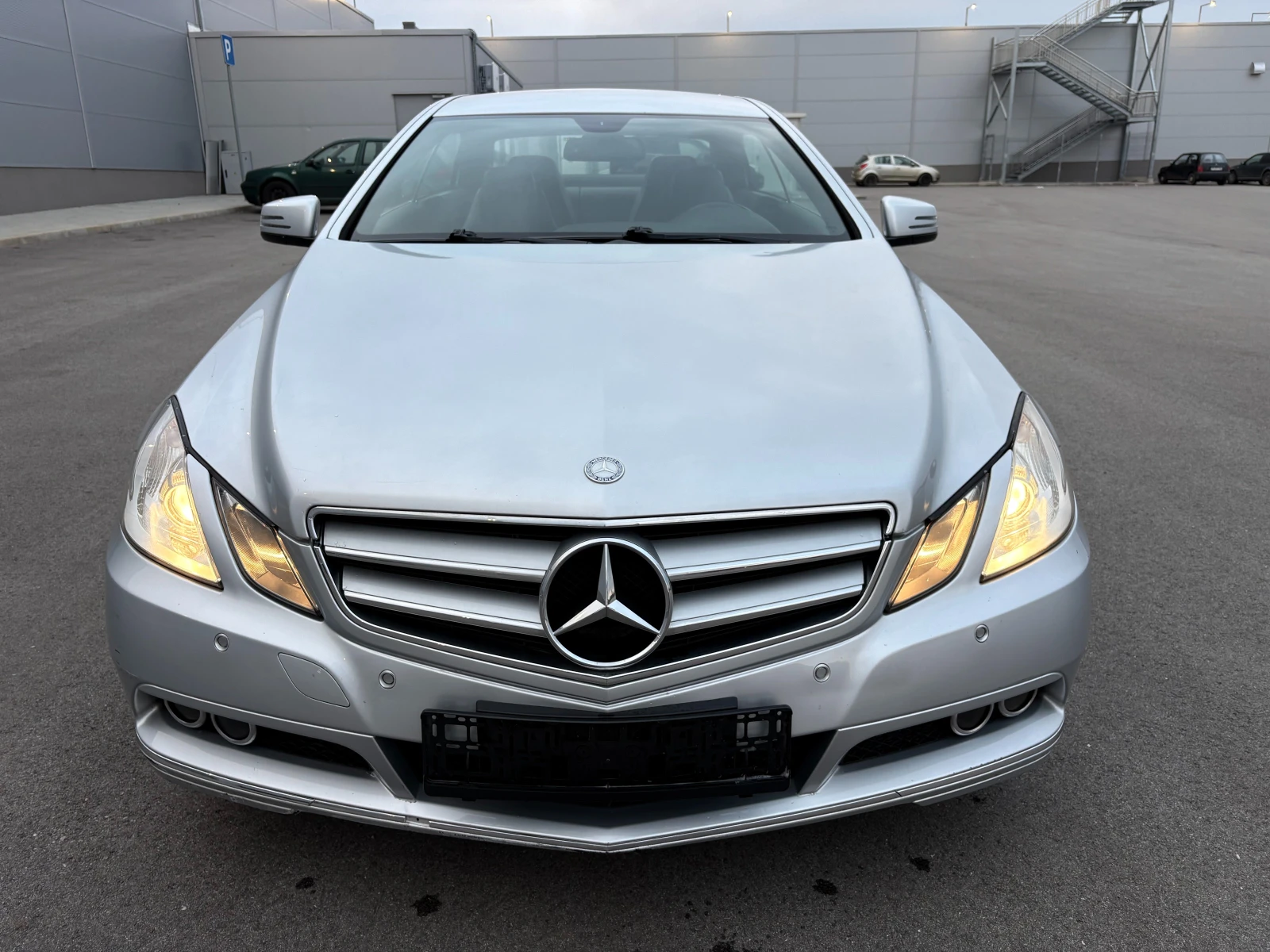 Mercedes-Benz E 220 CDI АВТОМАТИК  - изображение 2