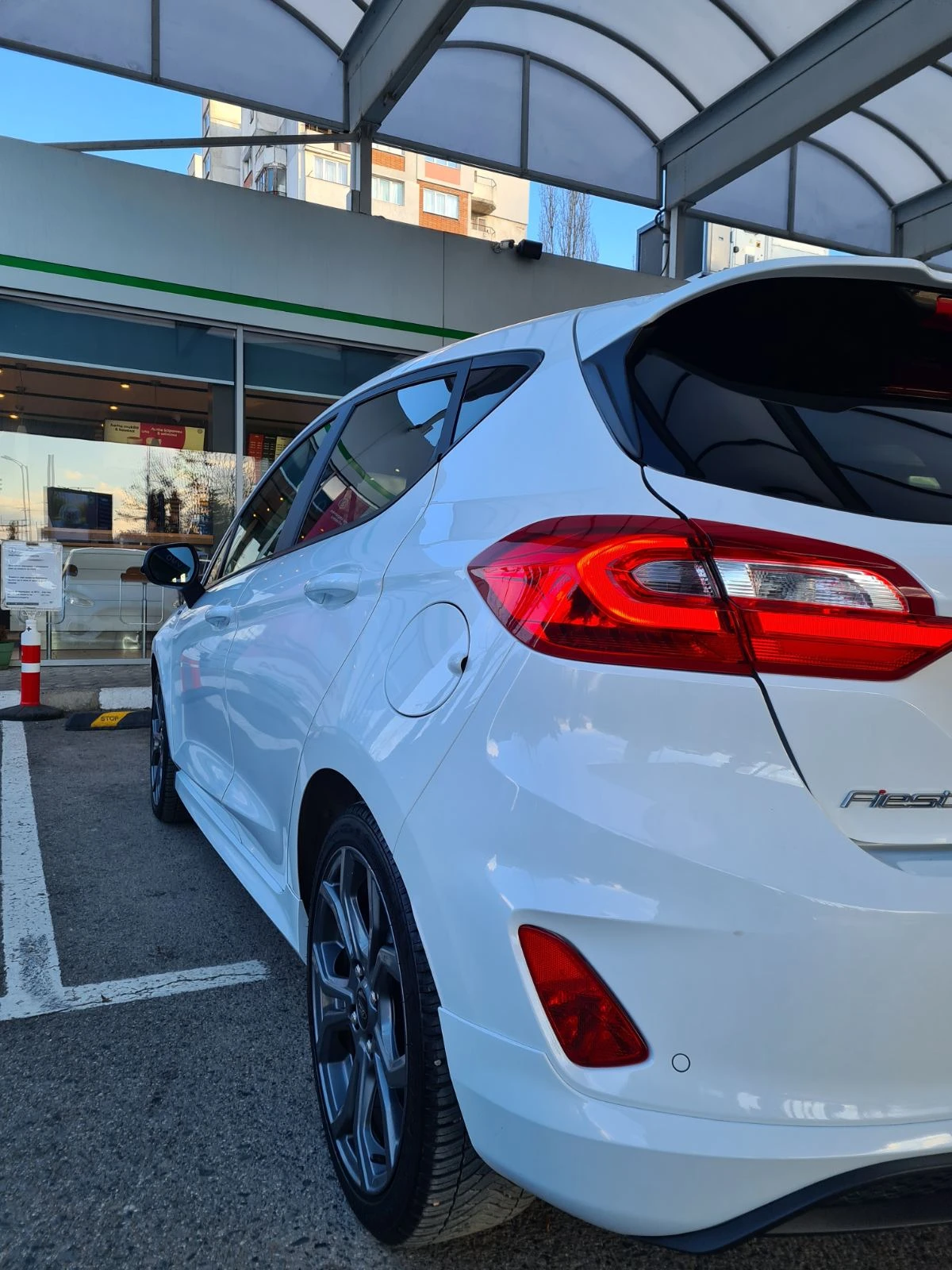 Ford Fiesta ST line - изображение 10