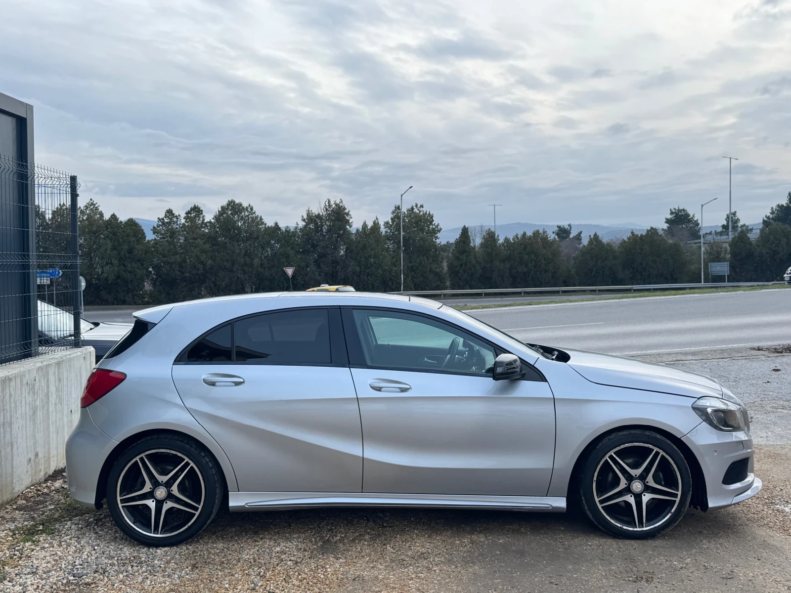 Mercedes-Benz A 200 CDI* AMG* 7-G* Panorama* ТОП*  - изображение 4