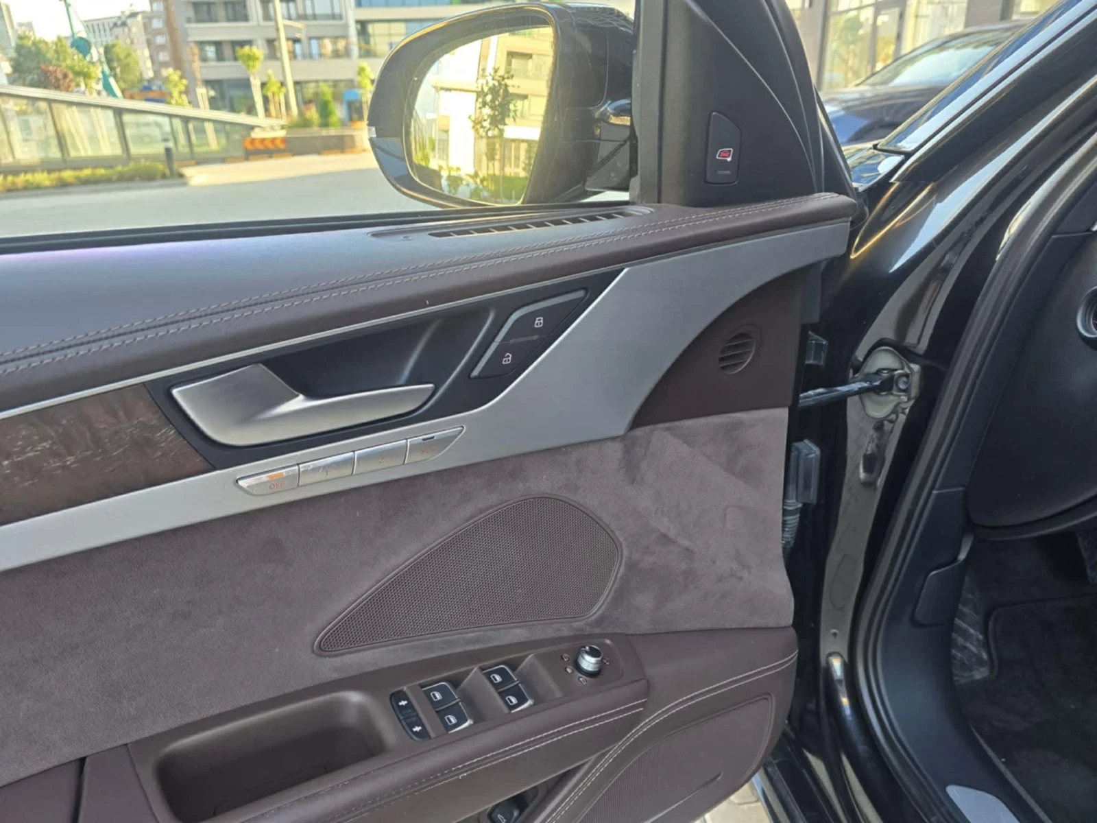 Audi A8 ABT Уникат, снимка 14 - Автомобили и джипове - 53971080