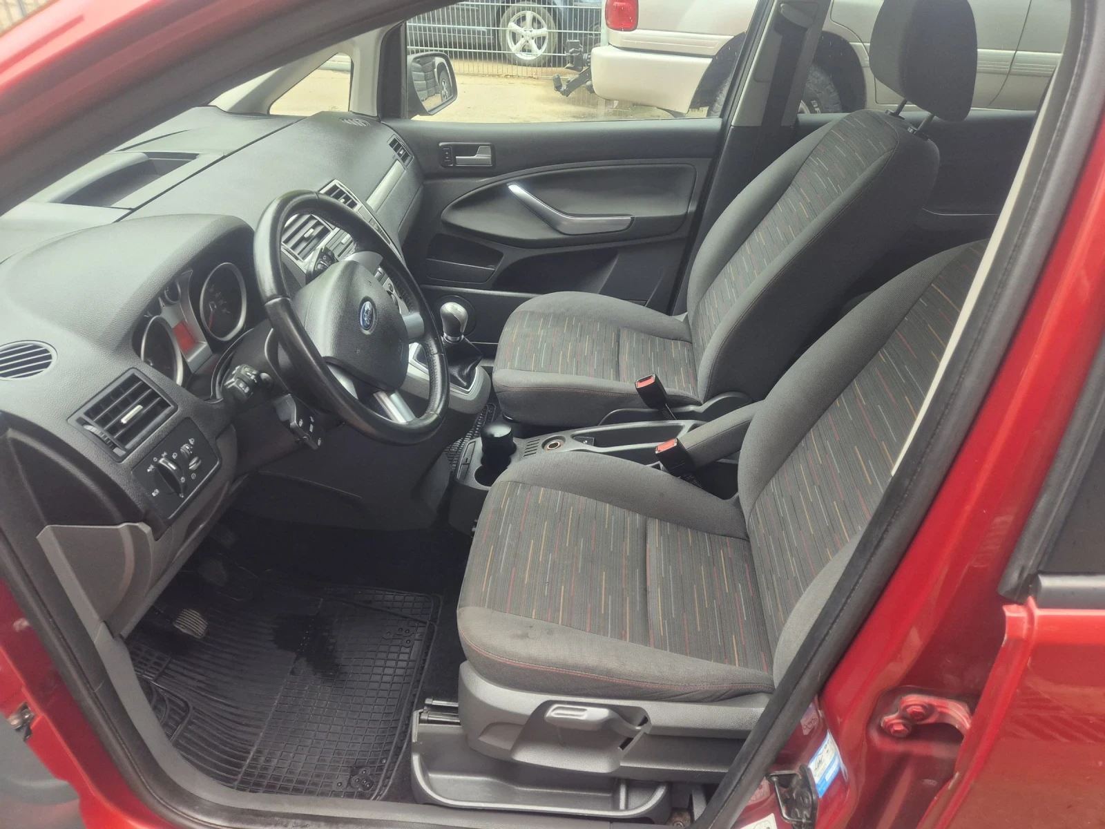 Ford C-max 1.6 HDI, снимка 8 - Автомобили и джипове - 54413762