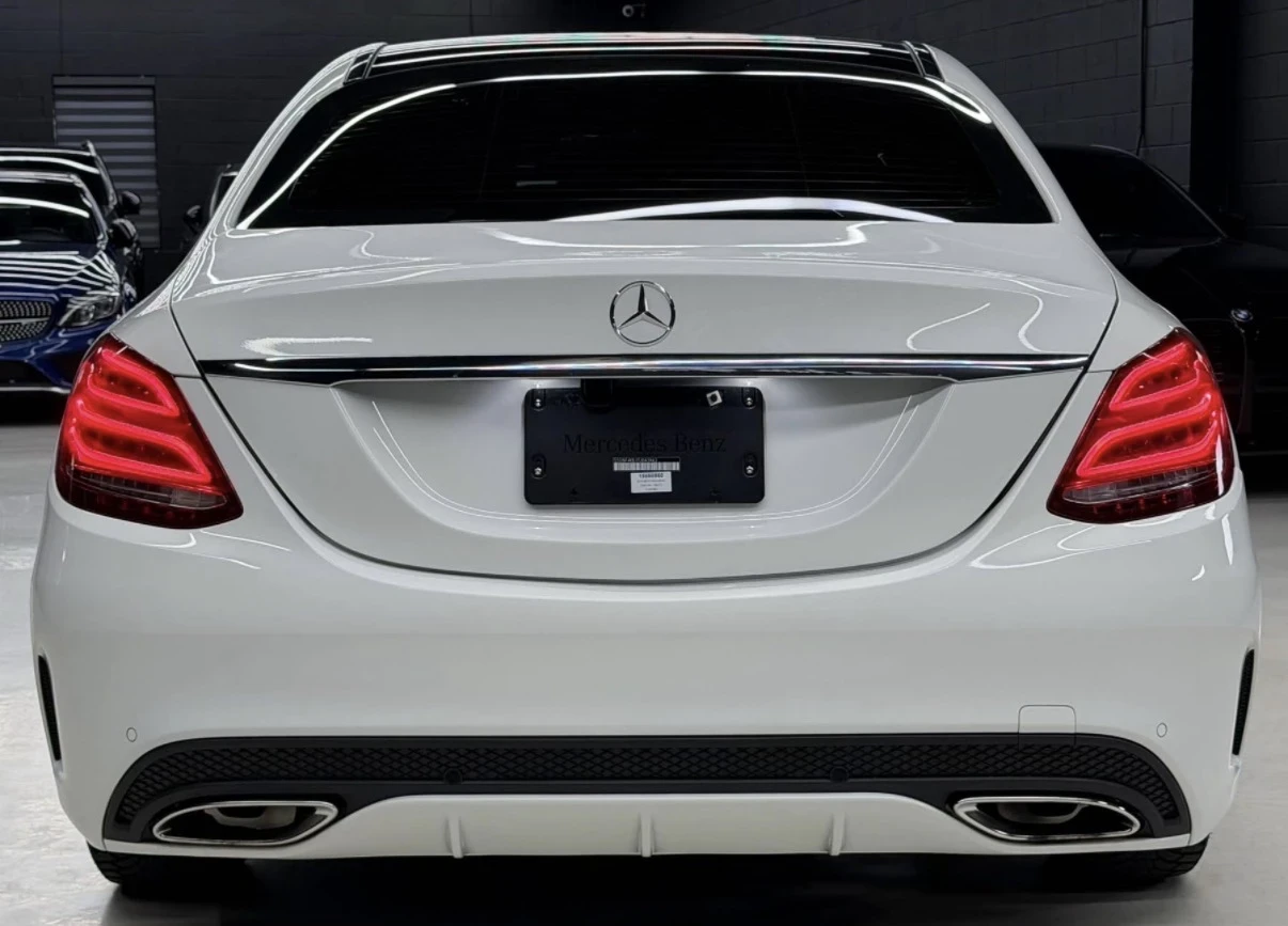 Mercedes-Benz C 300 AMG * ПОДГРЕВ * КАМЕРА * BLIND SPOT * CARFAX * , снимка 4 - Автомобили и джипове - 54556033